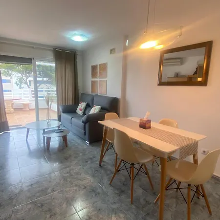 Sea Views Apartament *